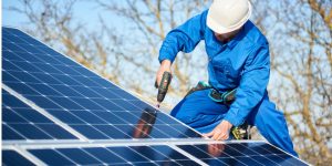 Installation Maintenance Panneaux Solaires Photovoltaïques à Camps-Saint-Mathurin-Leobazel
